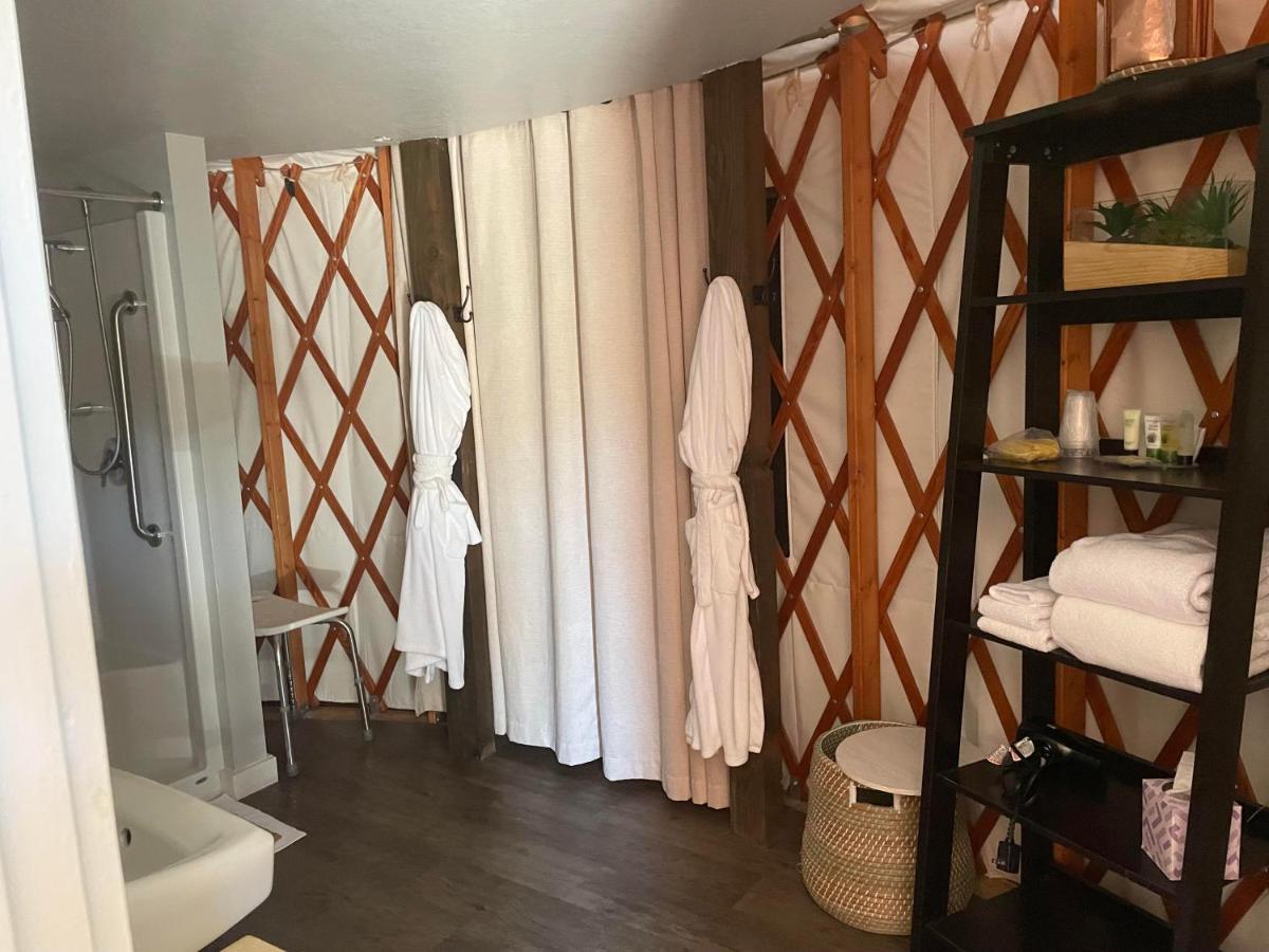 Escalante Yurts - Luxury Lodging Екстер'єр фото