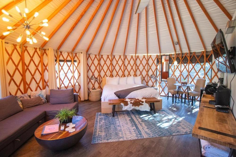 Escalante Yurts - Luxury Lodging Екстер'єр фото
