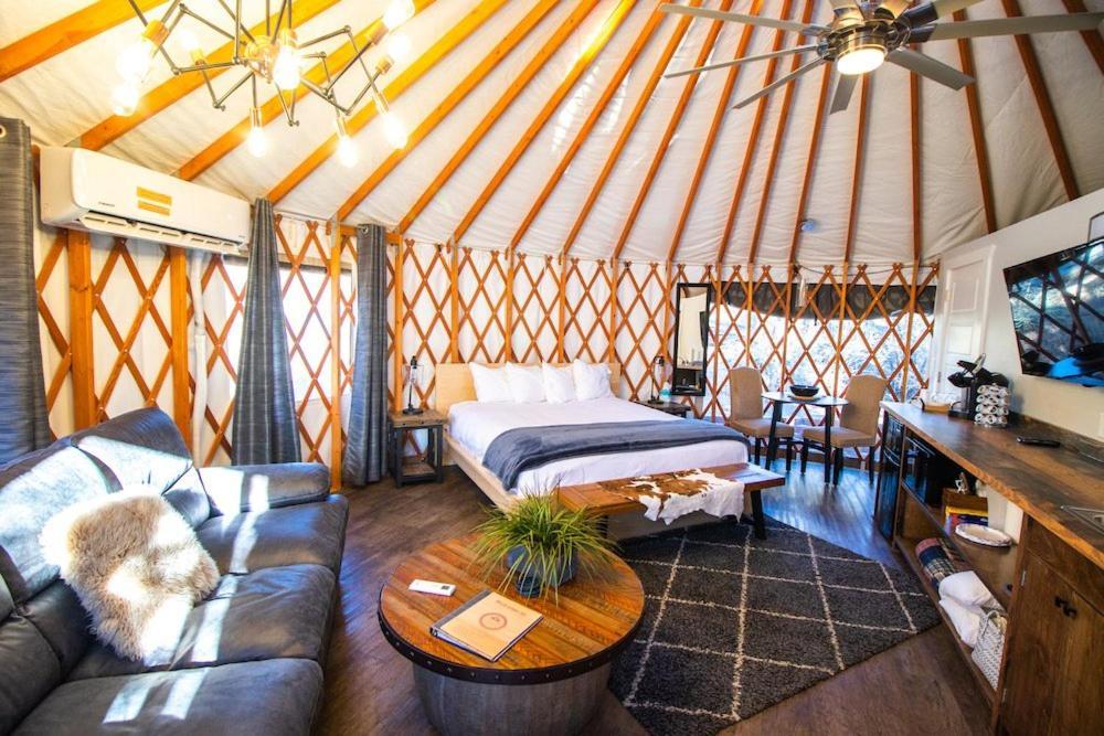 Escalante Yurts - Luxury Lodging Екстер'єр фото